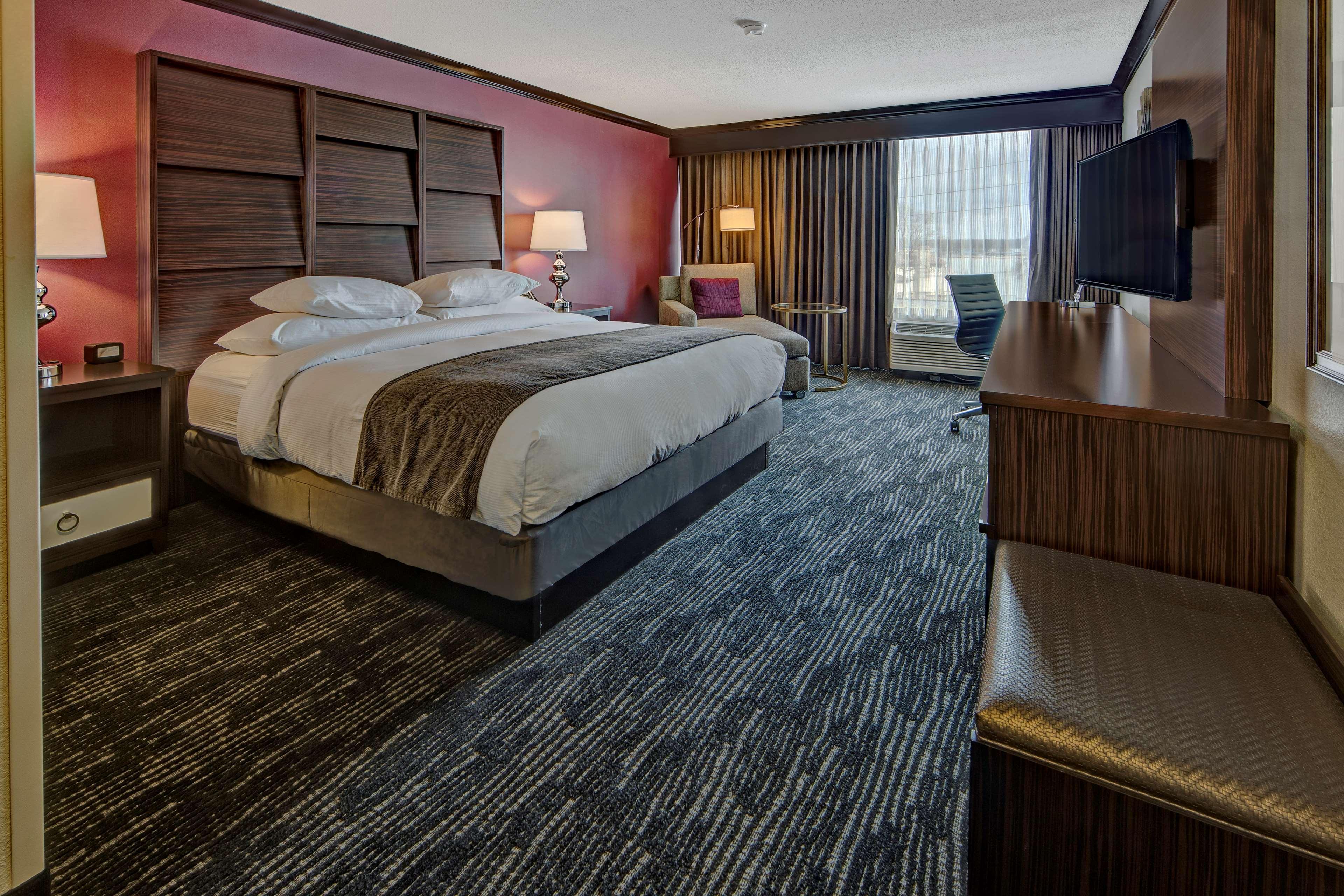 Doubletree By Hilton Decatur Riverfront Buitenkant foto