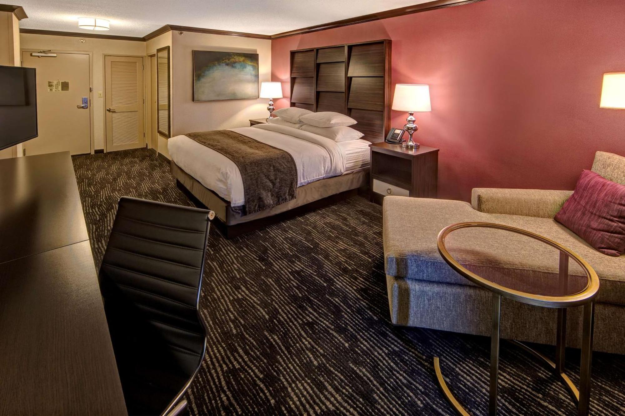 Doubletree By Hilton Decatur Riverfront Buitenkant foto