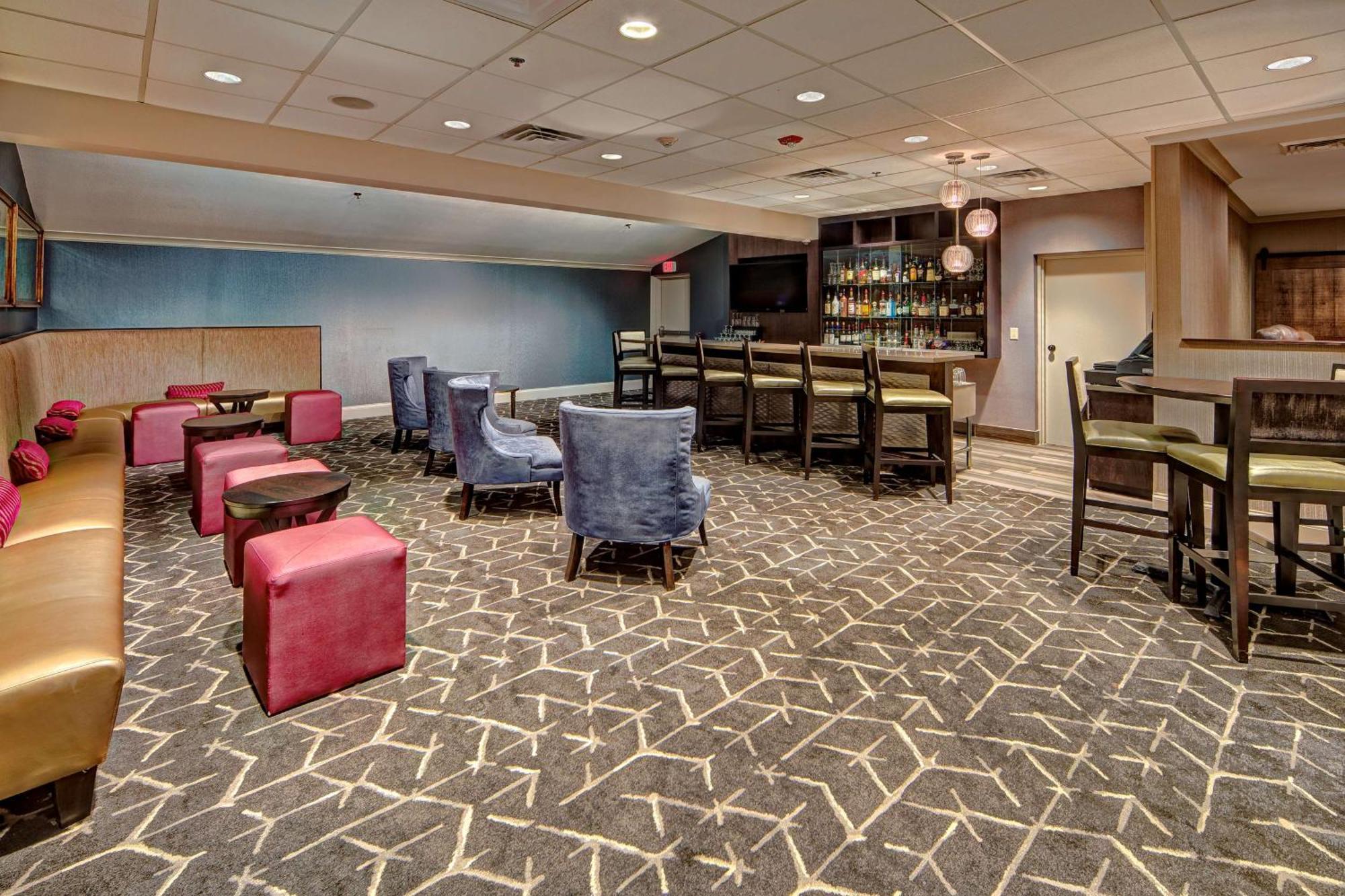 Doubletree By Hilton Decatur Riverfront Buitenkant foto