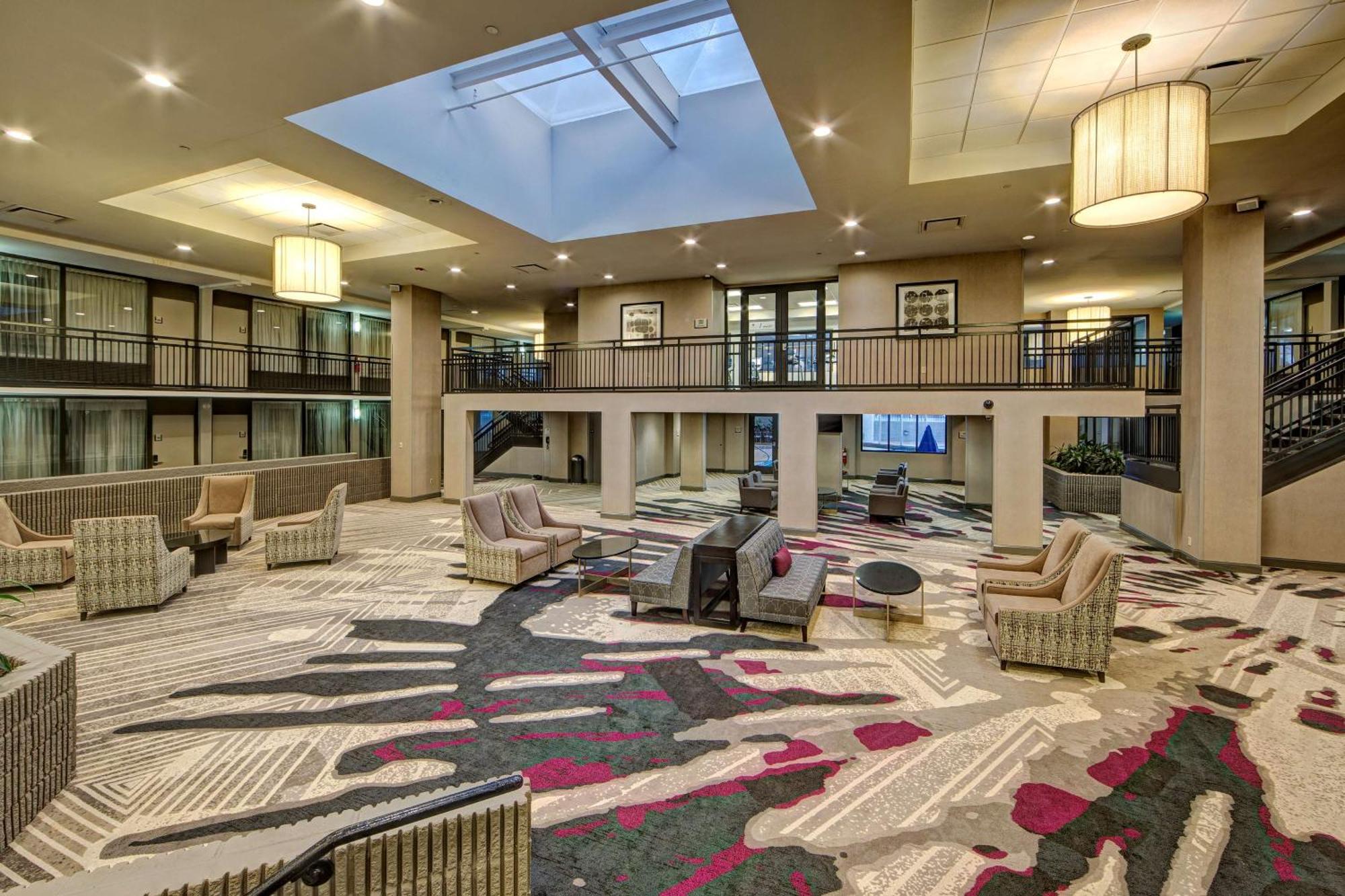 Doubletree By Hilton Decatur Riverfront Buitenkant foto